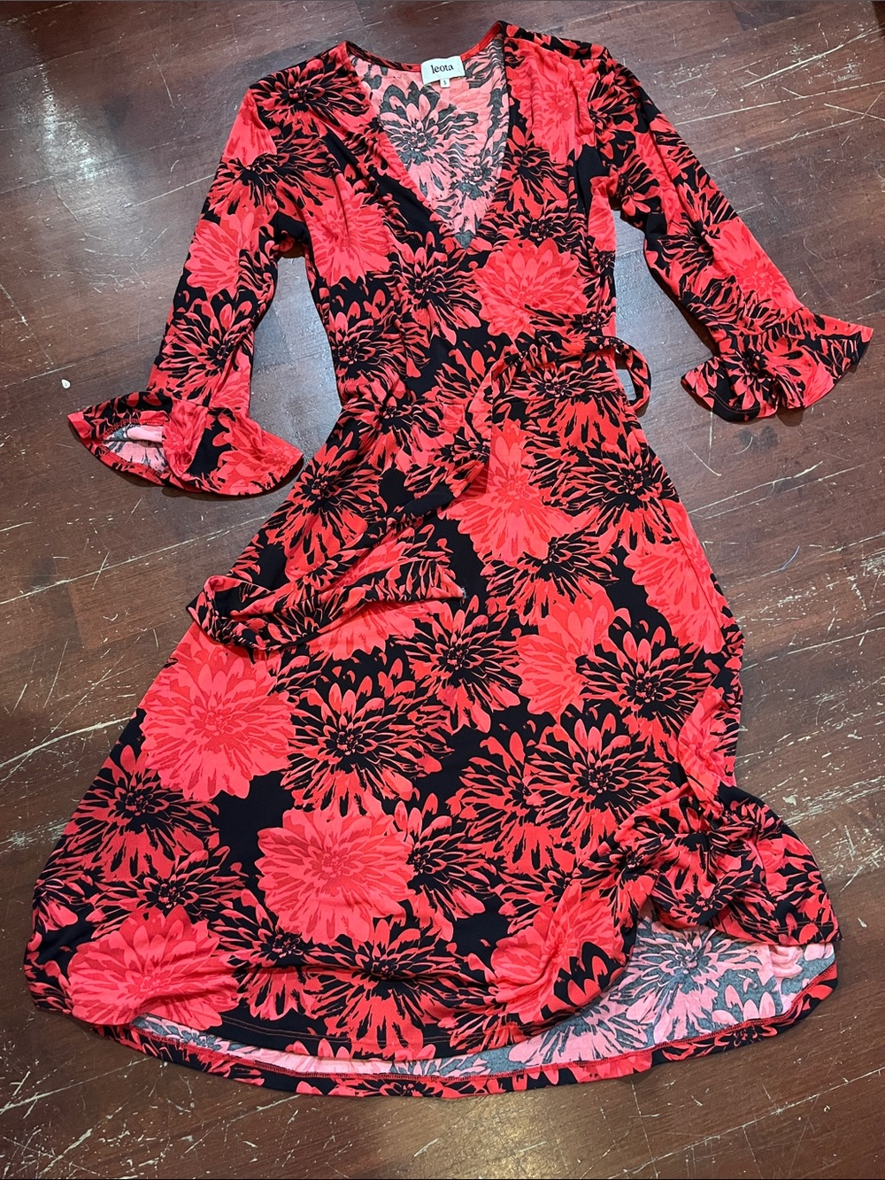 Leota Red and Black Floral Midi Dress with Ruffle Cuffs